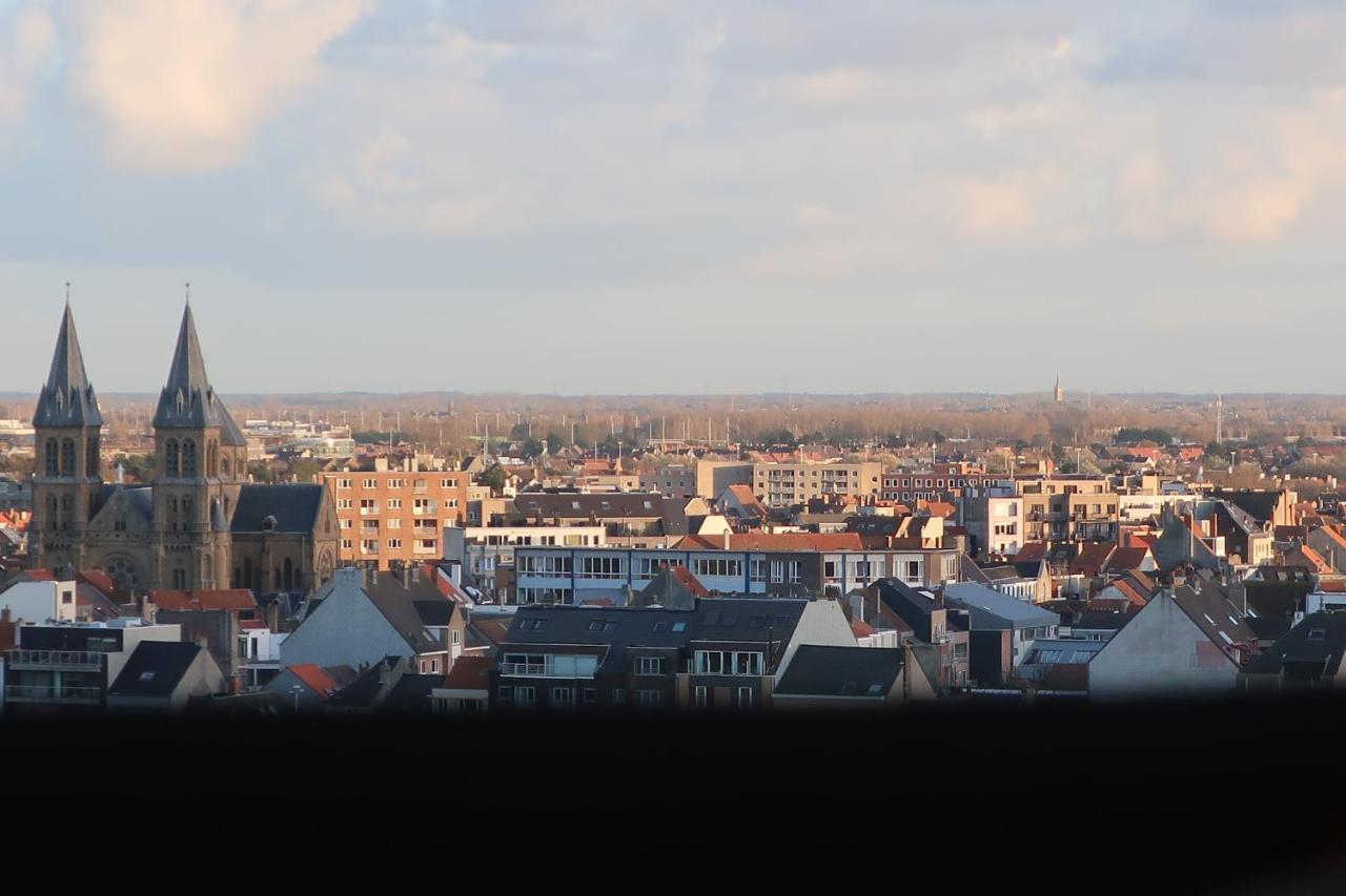 Royal Palace Zeedijk Oostende Appartement Met 2 Slaapkamers المظهر الخارجي الصورة
